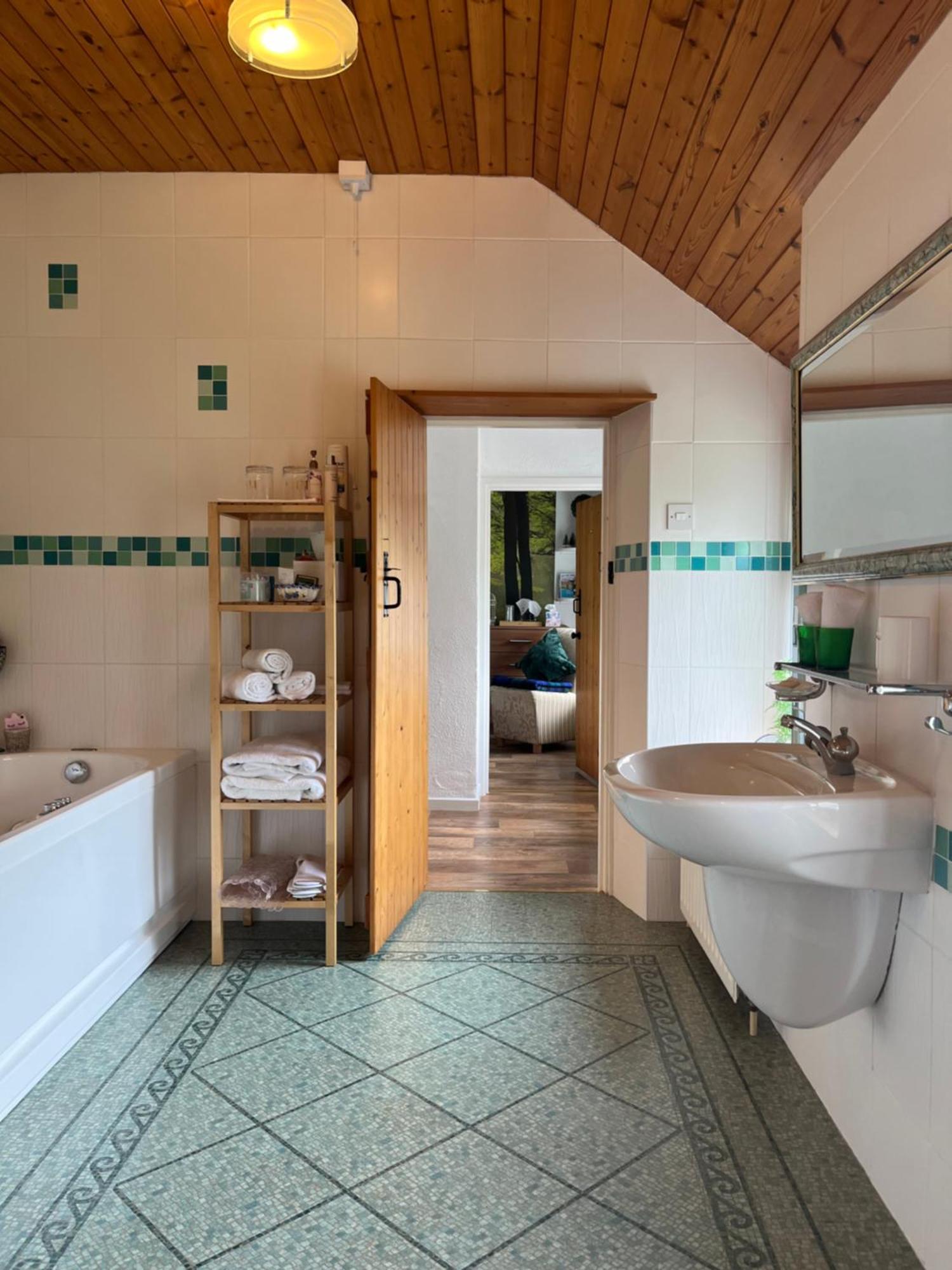 مبيت وإفطار لارن Old Mill House المظهر الخارجي الصورة